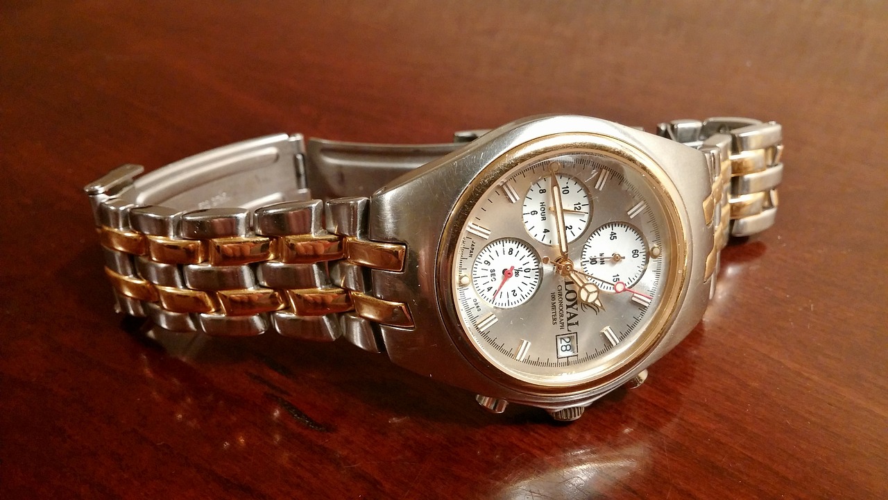 腕時計のベルトを変えてお洒落しよう おすすめしたいベルトブランド6選 コミット銀座